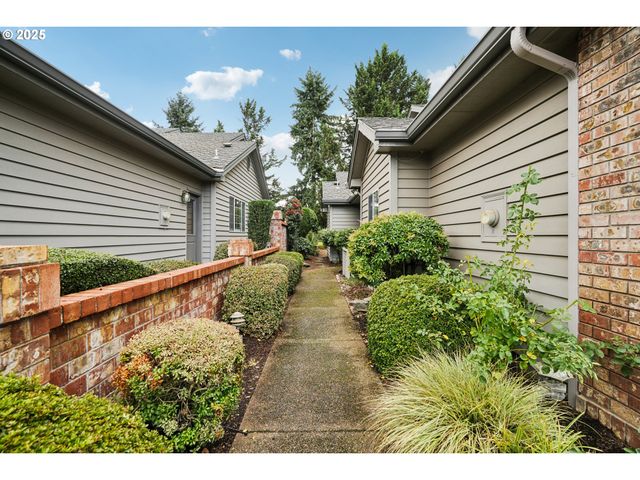 542 FOUNTAIN Ct N, Keizer, OR 97303
