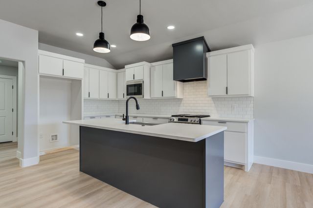 2915 135th Street, Lubbock, TX 79423