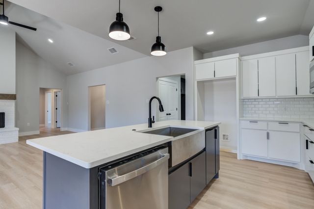 2915 135th Street, Lubbock, TX 79423