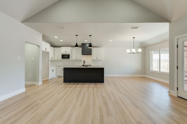2915 135th Street, Lubbock, TX 79423