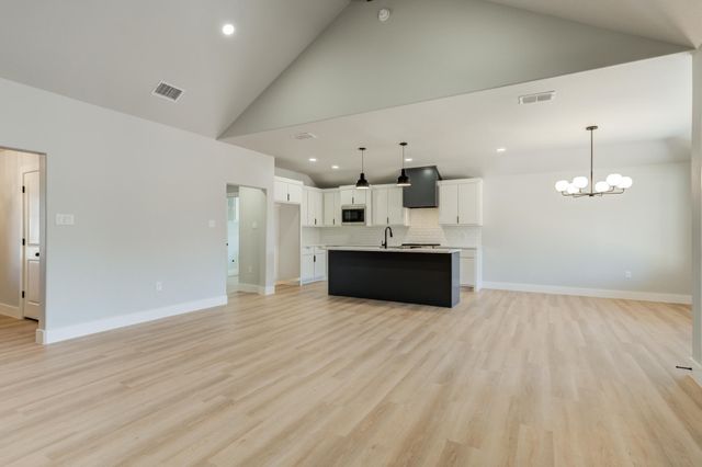 2915 135th Street, Lubbock, TX 79423