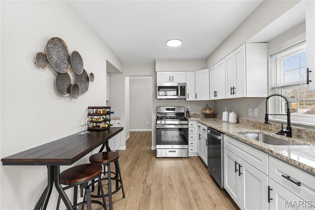 268 Spencer Place, St Peters, MO 63376