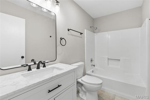 268 Spencer Place, St Peters, MO 63376