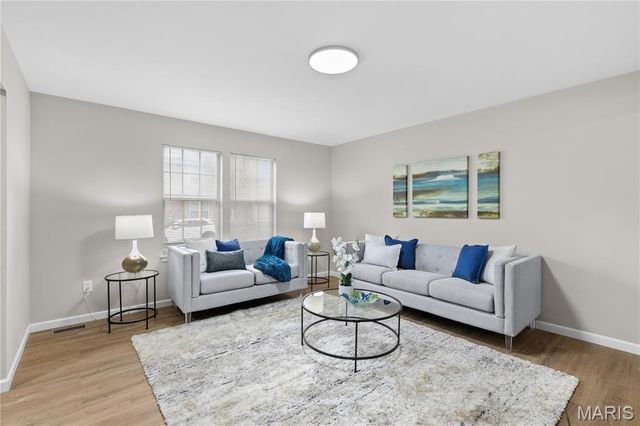 268 Spencer Place, St Peters, MO 63376