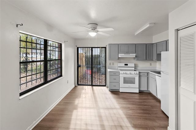 1018 SW 60TH TERRACE A, Gainesville, FL 32607