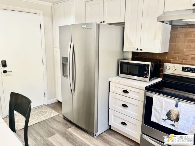 2441 S Birdie Way E, Palm Springs, CA 92264