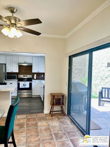 2441 S Birdie Way E, Palm Springs, CA 92264