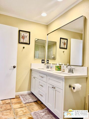 2441 S Birdie Way E, Palm Springs, CA 92264