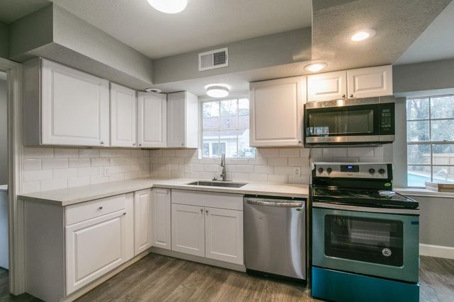 6106 Morningcrest Court, Spring, TX 77389