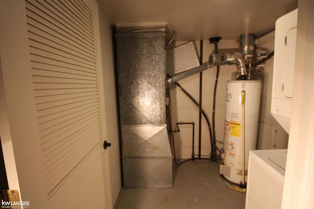 54679 Shelby Road, Utica, MI 48316