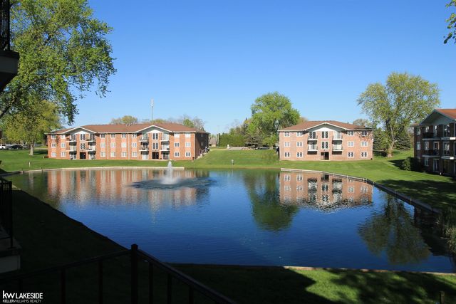 54679 Shelby Road, Utica, MI 48316