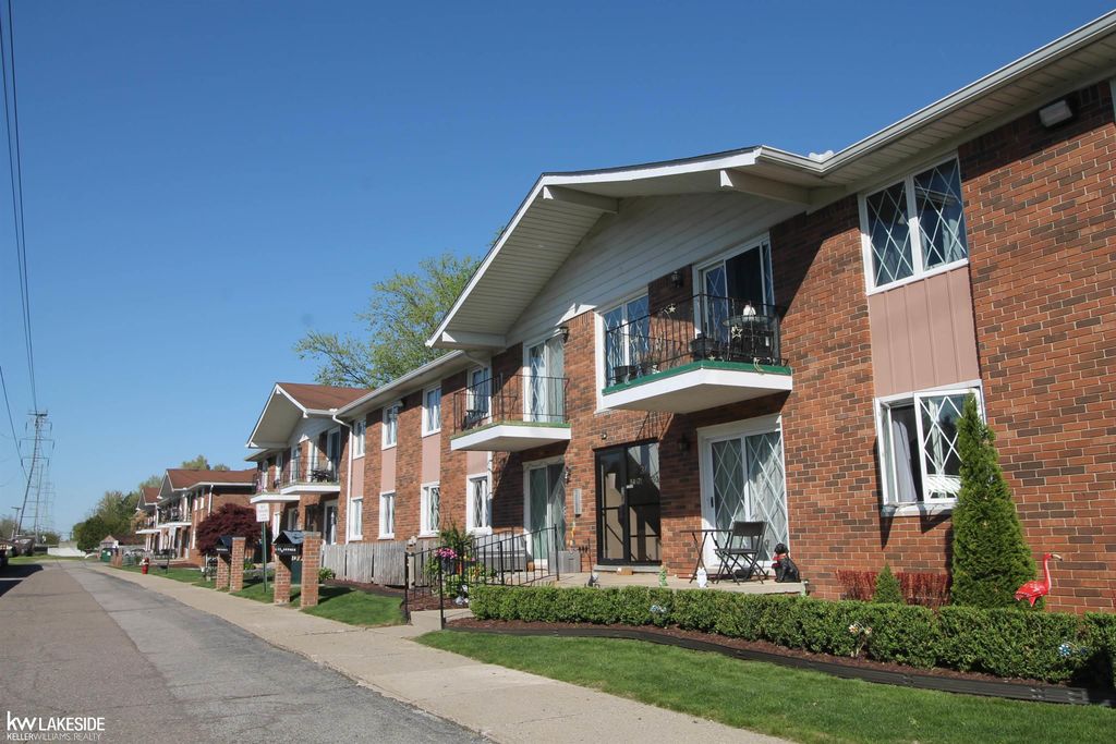 54679 Shelby Road, Utica, MI 48316