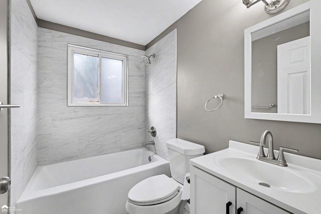 3209 Hogarth Avenue, Flint, MI 48532