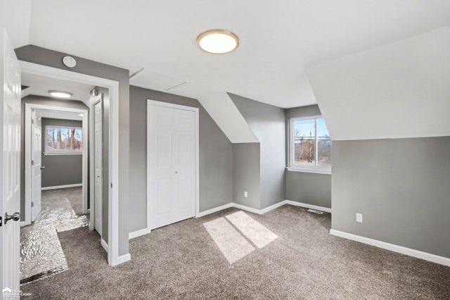 3209 Hogarth Avenue, Flint, MI 48532