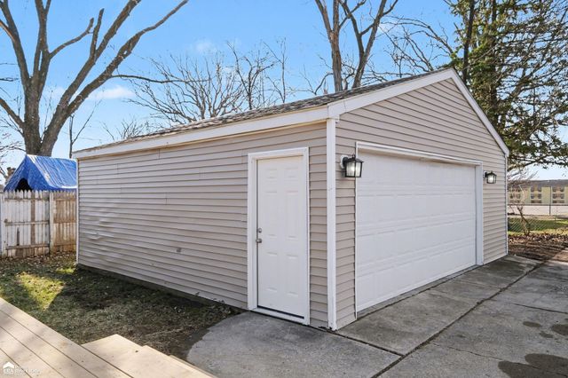 3209 Hogarth Avenue, Flint, MI 48532