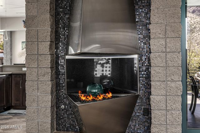 11935 E CASITAS DEL RIO Drive, Scottsdale, AZ 85255