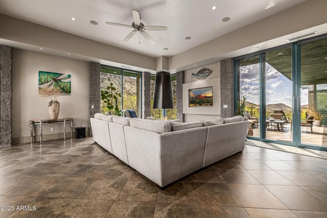 11935 E CASITAS DEL RIO Drive, Scottsdale, AZ 85255