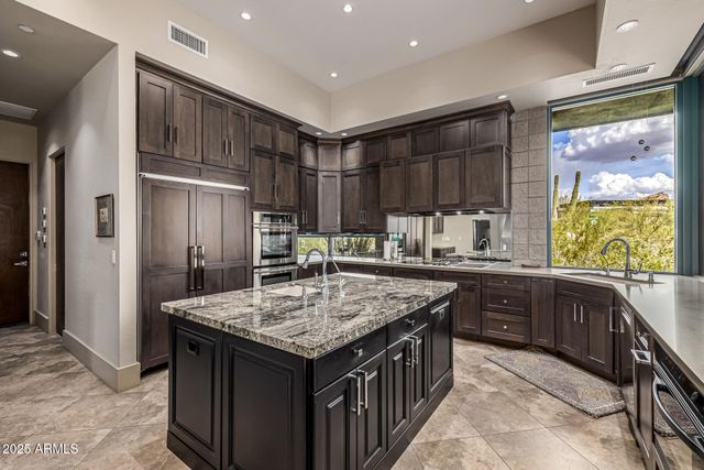 11935 E CASITAS DEL RIO Drive, Scottsdale, AZ 85255