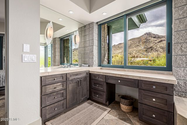 11935 E CASITAS DEL RIO Drive, Scottsdale, AZ 85255