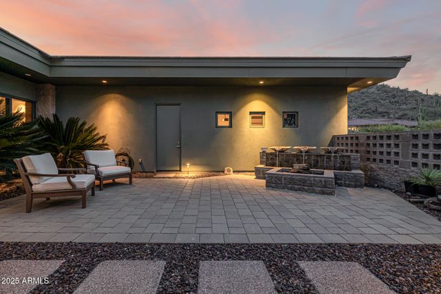 11935 E CASITAS DEL RIO Drive, Scottsdale, AZ 85255