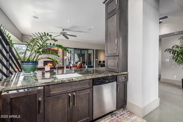 11935 E CASITAS DEL RIO Drive, Scottsdale, AZ 85255