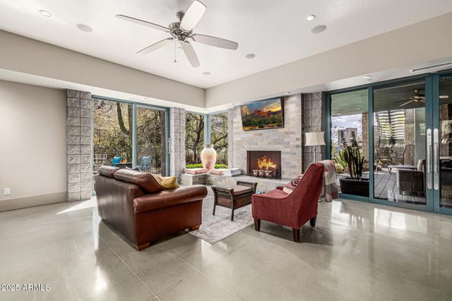 11935 E CASITAS DEL RIO Drive, Scottsdale, AZ 85255