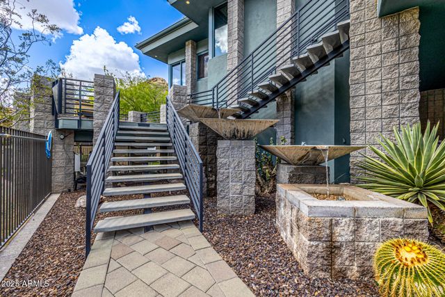 11935 E CASITAS DEL RIO Drive, Scottsdale, AZ 85255