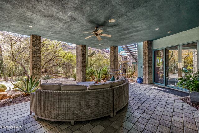 11935 E CASITAS DEL RIO Drive, Scottsdale, AZ 85255