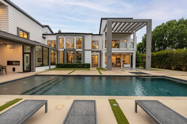 5959 Colhurst Street, Dallas, TX 75230