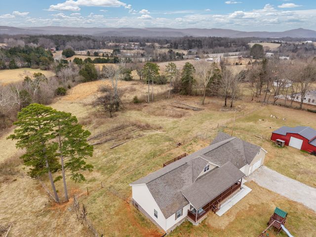 6985 McMinnville Hwy, Doyle, TN 38559