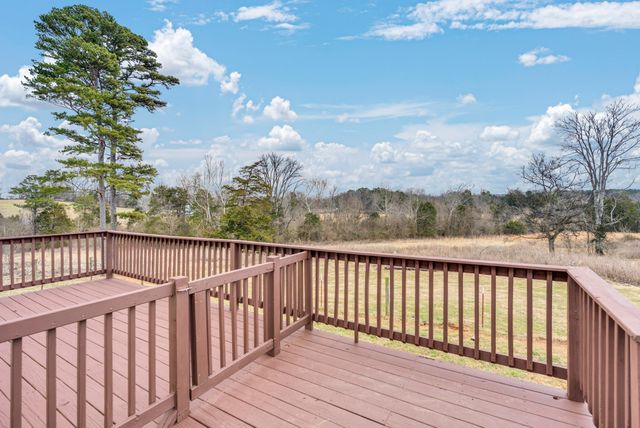 6985 McMinnville Hwy, Doyle, TN 38559