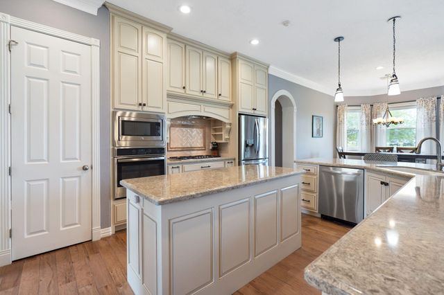 4010 Adobe Arch Court, Richmond, TX 77406