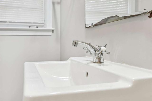 1840 Camellia Drive, Decatur, GA 30032