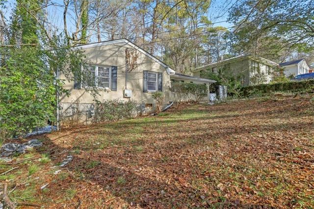 1840 Camellia Drive, Decatur, GA 30032