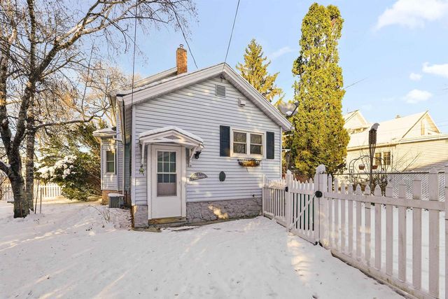 94 7TH STREET, Fond Du Lac, WI 54935