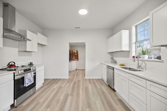 311 S Waverly Drive, Dallas, TX 75208