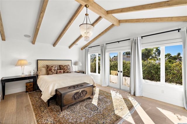 433 Seaward Road, Corona Del Mar, CA 92625