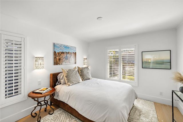 433 Seaward Road, Corona Del Mar, CA 92625