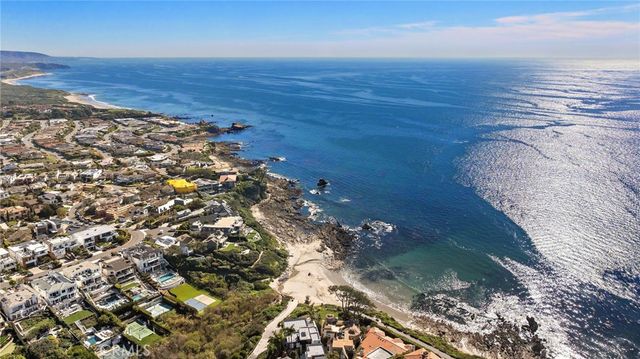 433 Seaward Road, Corona Del Mar, CA 92625