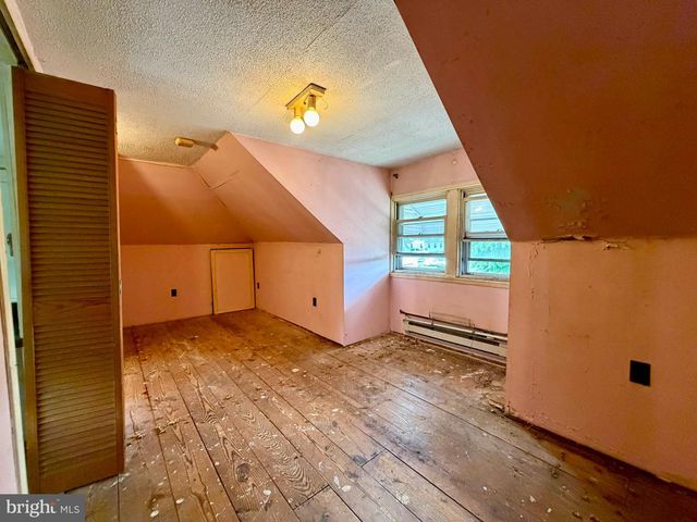 620 N STUART ST, Baltimore, MD 21221