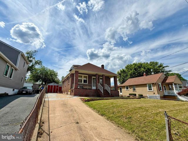 620 N STUART ST, Baltimore, MD 21221