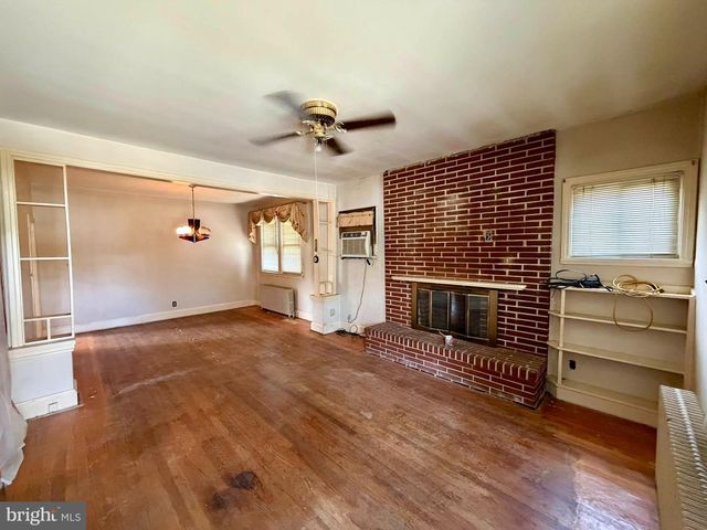 620 N STUART ST, Baltimore, MD 21221
