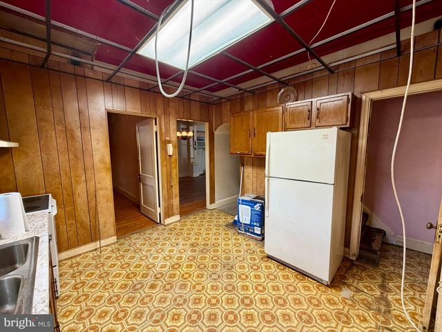 620 N STUART ST, Baltimore, MD 21221