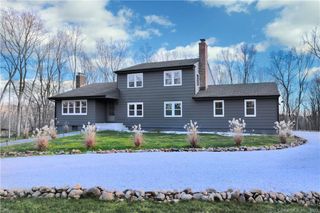 9 Grays Farm Road, Westport, CT 06880