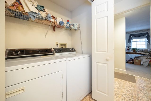 232 Winding Pond Road, Londonderry, NH 03053