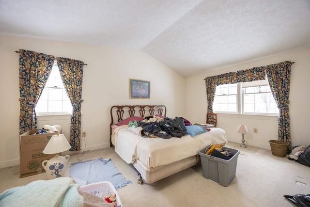 232 Winding Pond Road, Londonderry, NH 03053