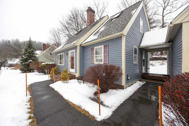 232 Winding Pond Road, Londonderry, NH 03053