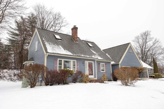 232 Winding Pond Road, Londonderry, NH 03053