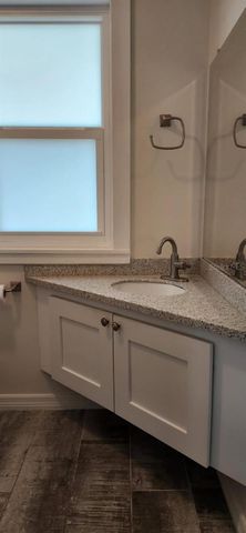 219 24TH STREET W, Bradenton, FL 34205