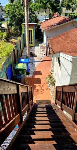 219 24TH STREET W, Bradenton, FL 34205